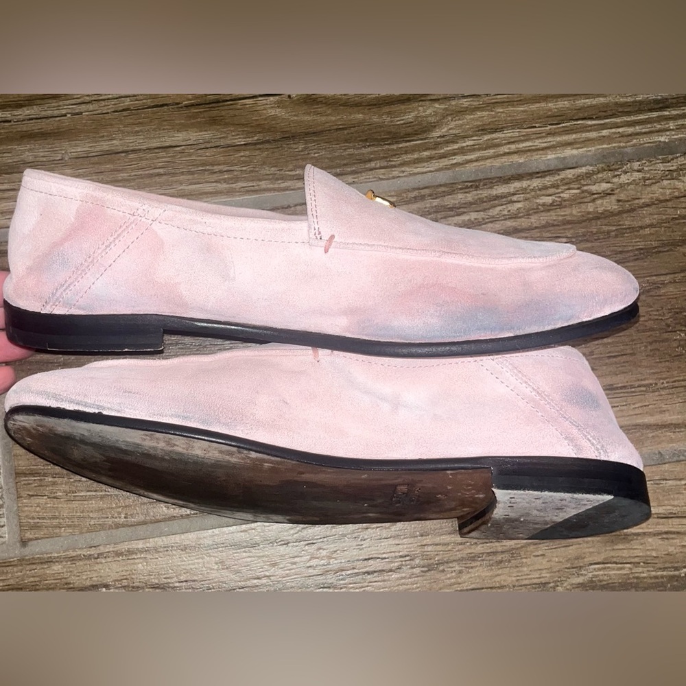 G/FORE Women's Metal Tees Suede Flex Loafers in a light pink - Picture 5 of 7